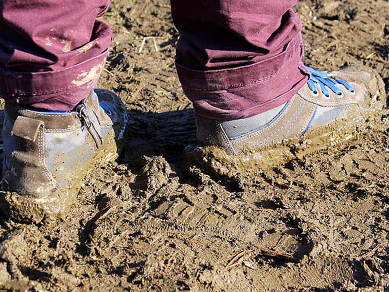 土壤墑情監測站，觀測對應范圍內土壤溫濕度
